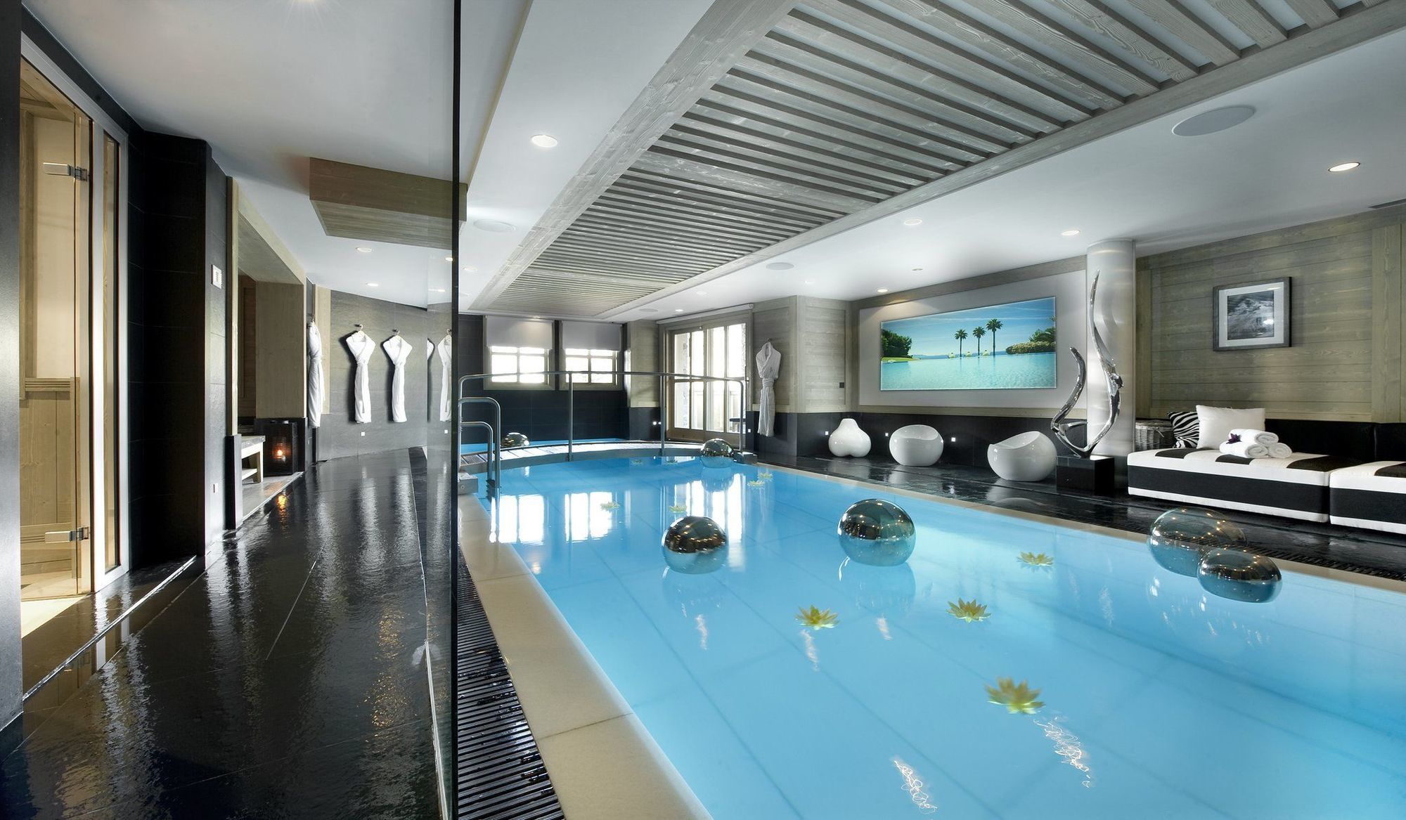 Hotel Le K2 Palace 쿠쉐벨 외부 사진